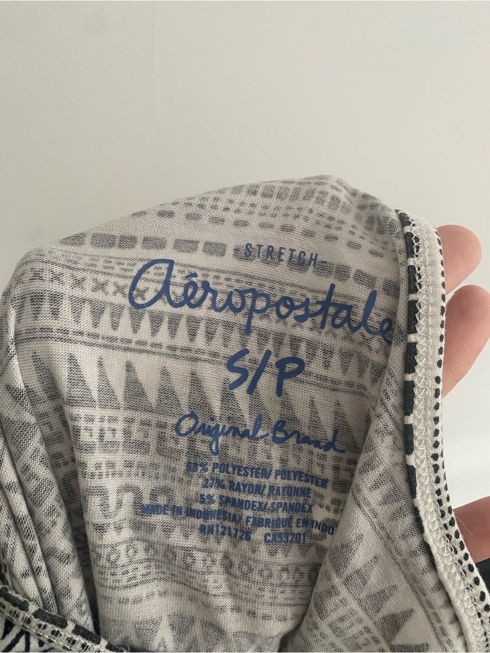 Black & White Aztec Aeropostale tank top - Picture 3 of 4